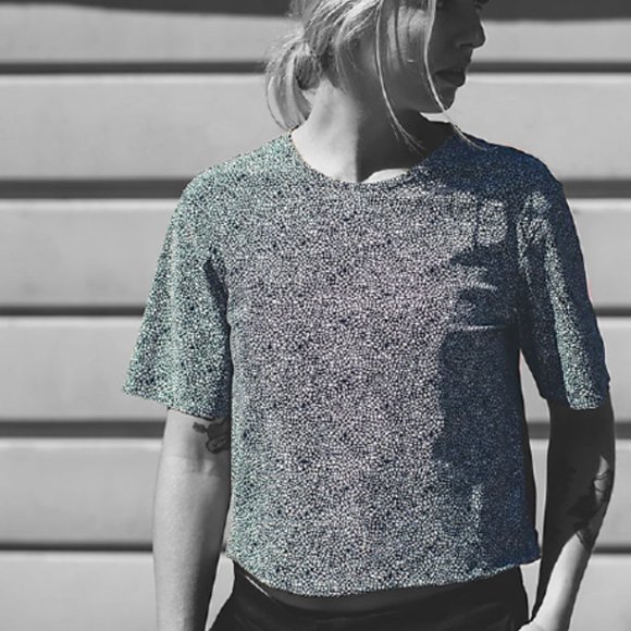 Lululemon Boxy Floral Tee - Picture 2 of 4